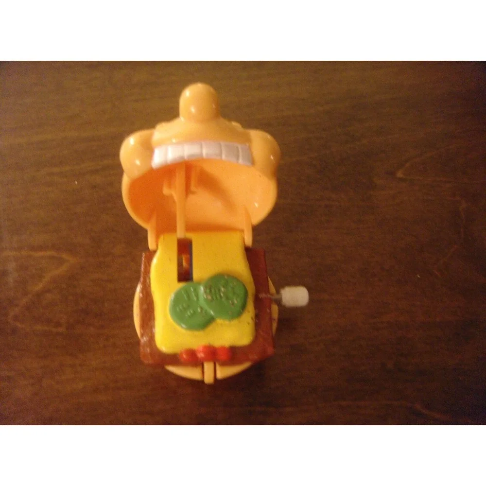 vintage 1991 Wendy's‎ whacky wind up burger toy